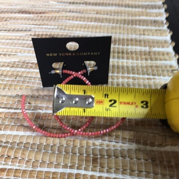 NWT NY&C coral iridescent bead hoops - Picture 2 of 2